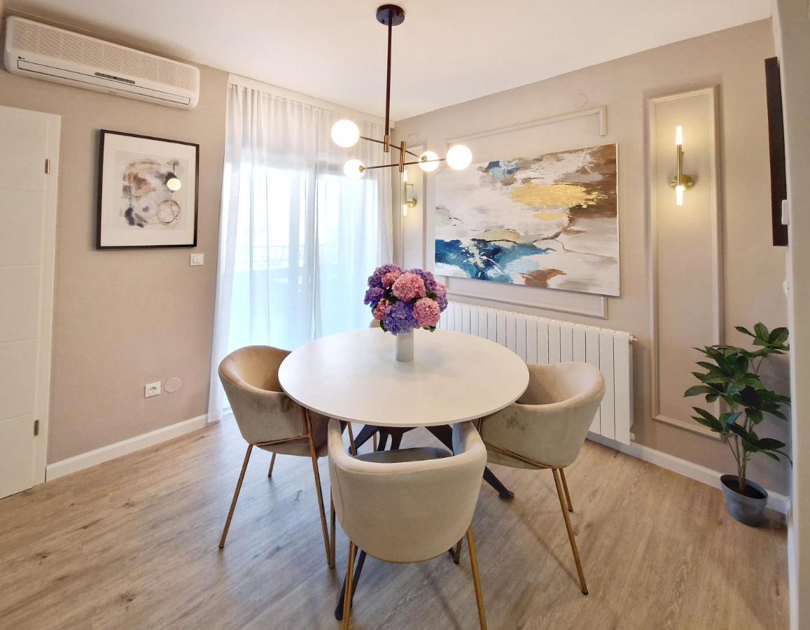 Apartments Jasna 罗维尼 外观 照片
