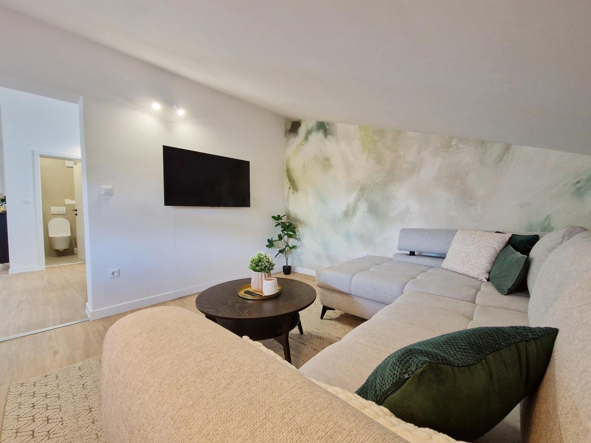 Apartments Jasna 罗维尼 外观 照片
